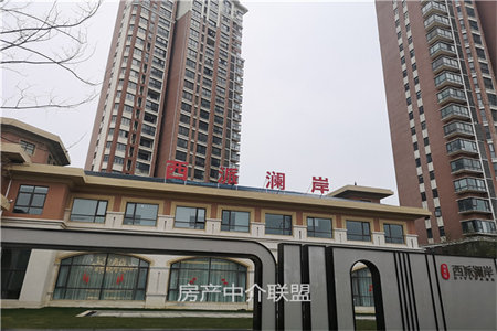 佛山小区3室2厅1卫53万80m2出售